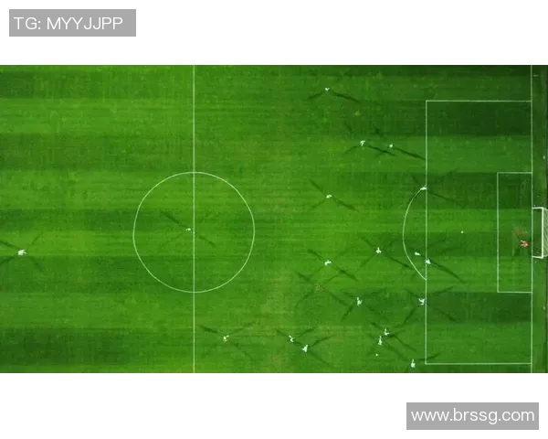 在球场和活动中寻找足球明星的最佳地点与机会