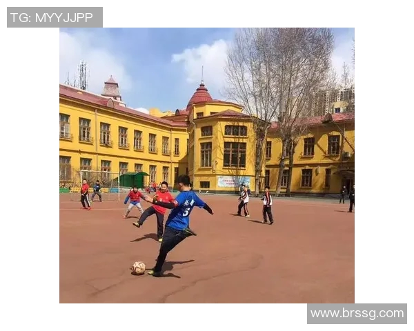 足球明星对对碰游戏挑战赛让你与偶像同场竞技的乐趣体验